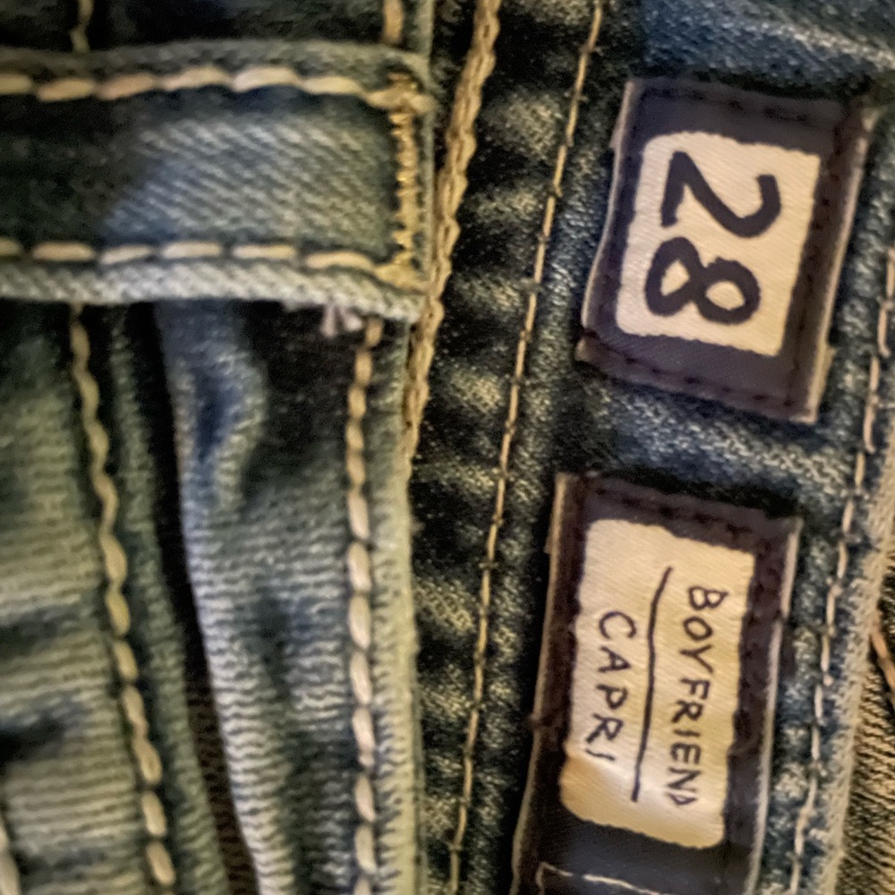Name brand capris - Picture 9 of 11